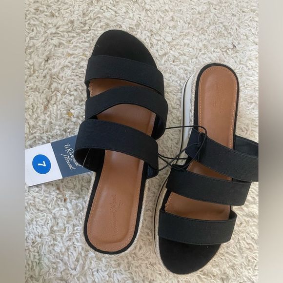 Size 7 Espadrilles Sandals for Women - Picture 5 of 7